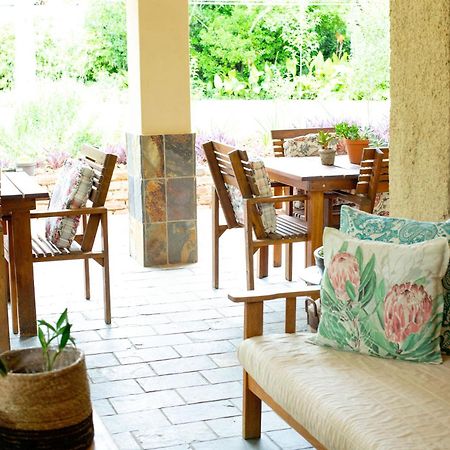 Crisp Guest Rooms Bloemfontein Exterior foto