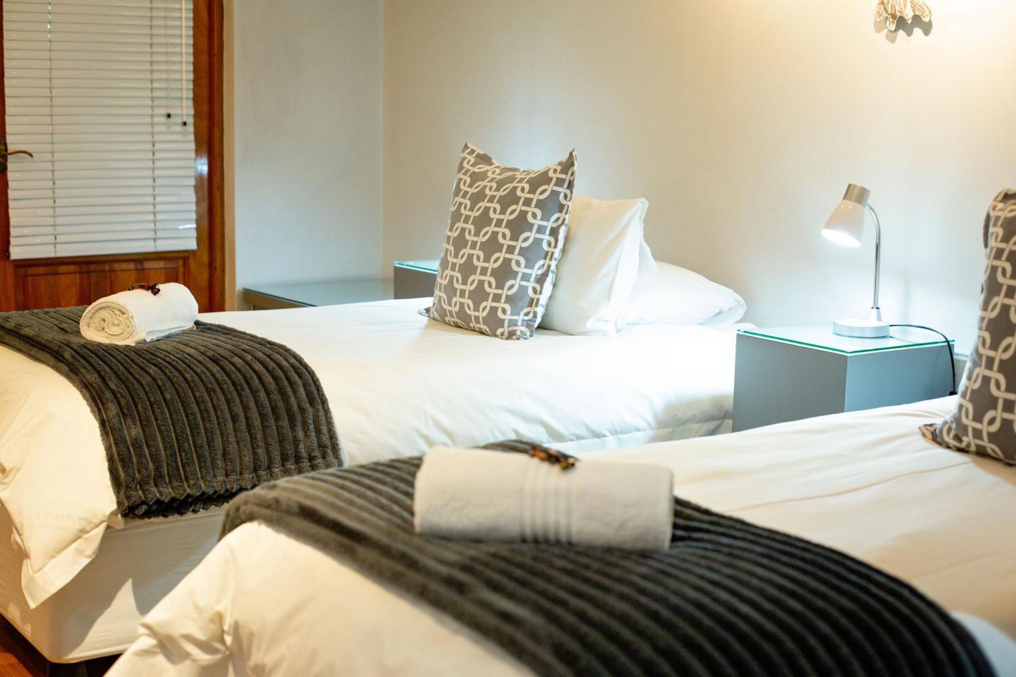 Crisp Guest Rooms Bloemfontein Exterior foto